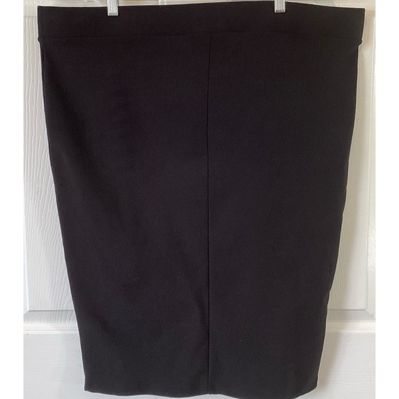Torrid Black Ponte Lace-Up Pencil Skirt Shaping Size 4X - Picture 4 of 6